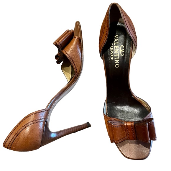VALENTINO Garavani D'Orsay Peep Toe Pumps Brown 39 1/2 - Picture 3 of 13